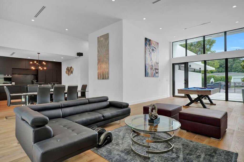 Design House -Heated Pool -Big Yard -Gated Parking Βίλα Μαϊάμι Εξωτερικό φωτογραφία