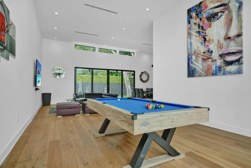 Design House -Heated Pool -Big Yard -Gated Parking Βίλα Μαϊάμι Εξωτερικό φωτογραφία