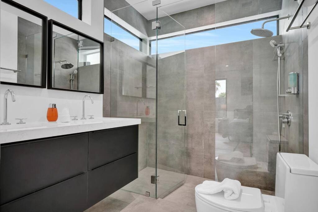 Design House -Heated Pool -Big Yard -Gated Parking Βίλα Μαϊάμι Εξωτερικό φωτογραφία